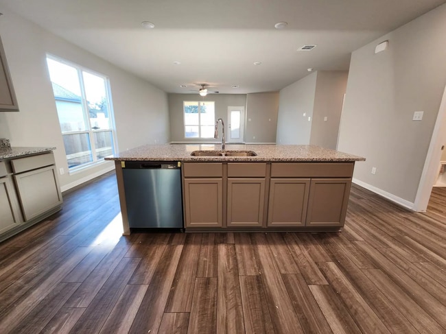kitchen - 9811 Kensley Rose Dr