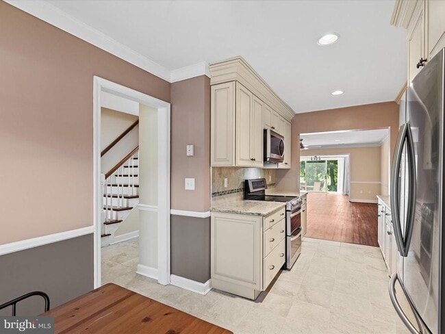 Building Photo - 24345 Widgeon Pl