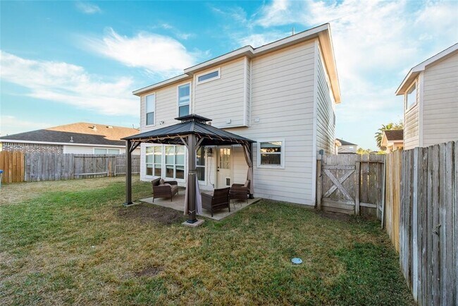 Building Photo - 20706 Stewart Crest Ln