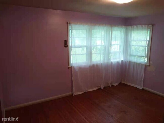 Building Photo - 4 br, 2 bath House - 480 Calkins Road