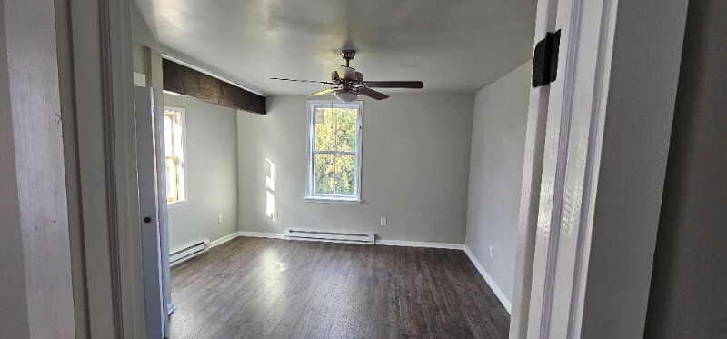 Building Photo - 4180 Division Hwy