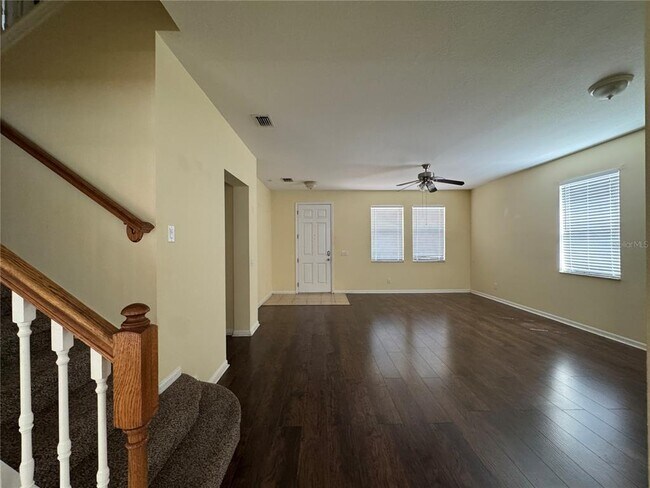 Building Photo - 6767 Waterton Dr