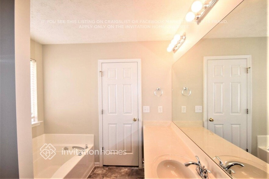 Building Photo - 311 Westminster Dr