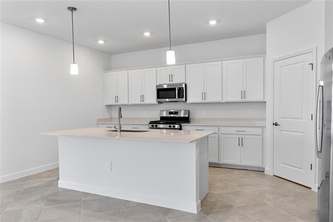 Building Photo - 15077 Anchorage Rd