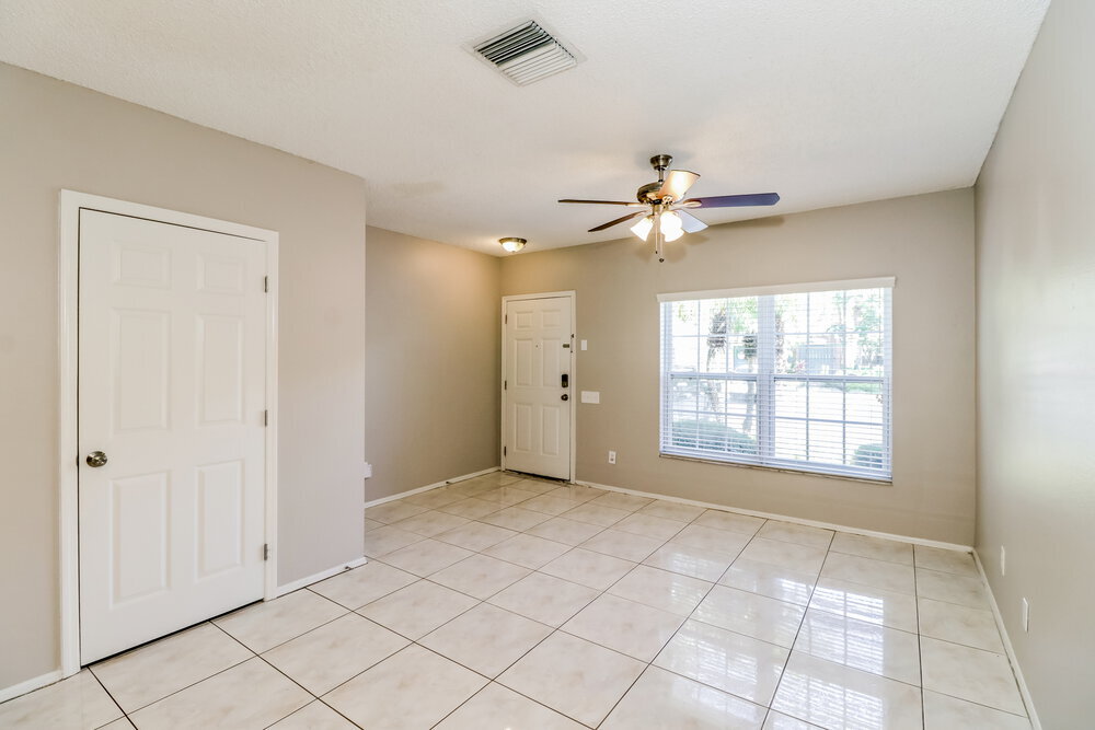Building Photo - 6333 Bayside Key Dr