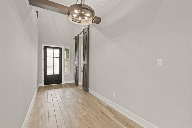 Building Photo - 32707 Fly Fish Wy