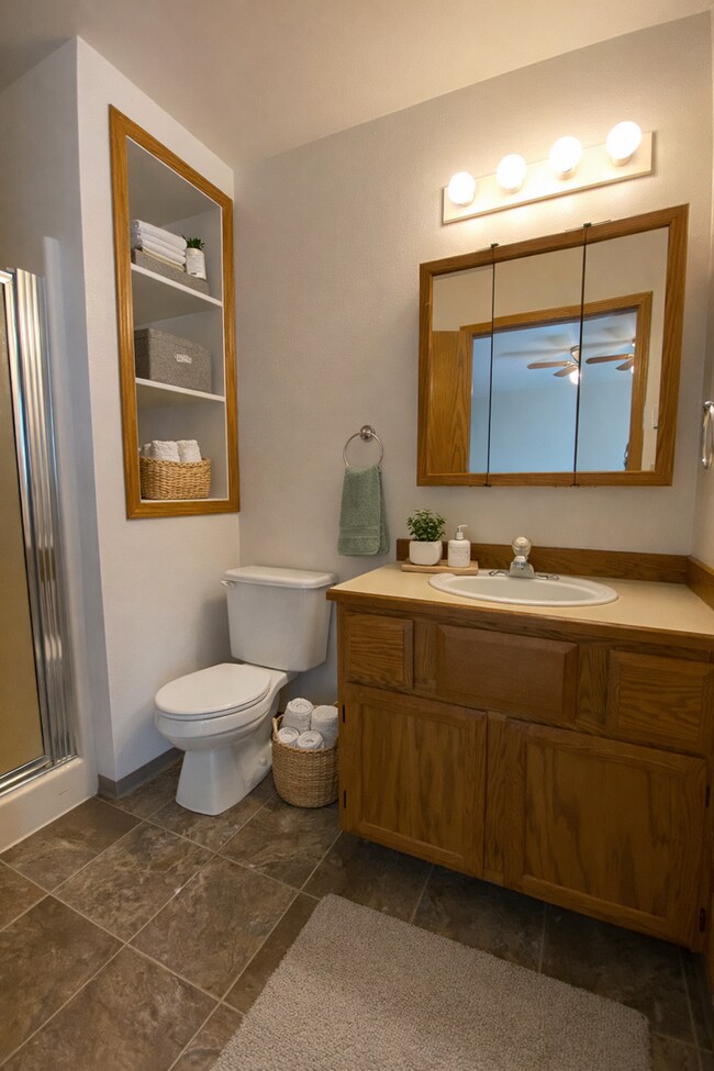 Building Photo - 605n11th