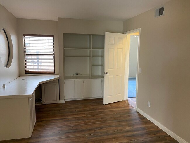 Building Photo - 3611 Kim Ct
