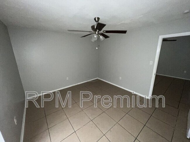 Building Photo - 5170 Weston