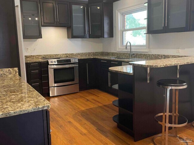 Building Photo - 3708 Whispering Pines Dr