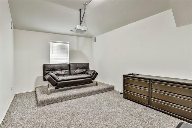 Building Photo - 9921 Delamere Dr