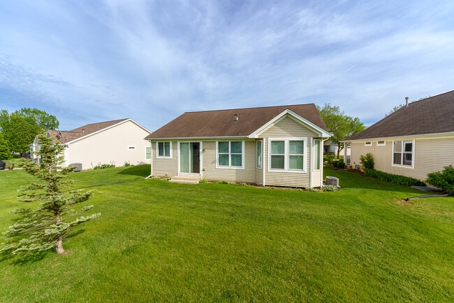 Building Photo - 12960 Big Horn Dr