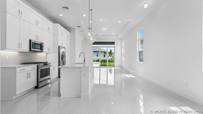 Building Photo - 5078 Lido Key Ln
