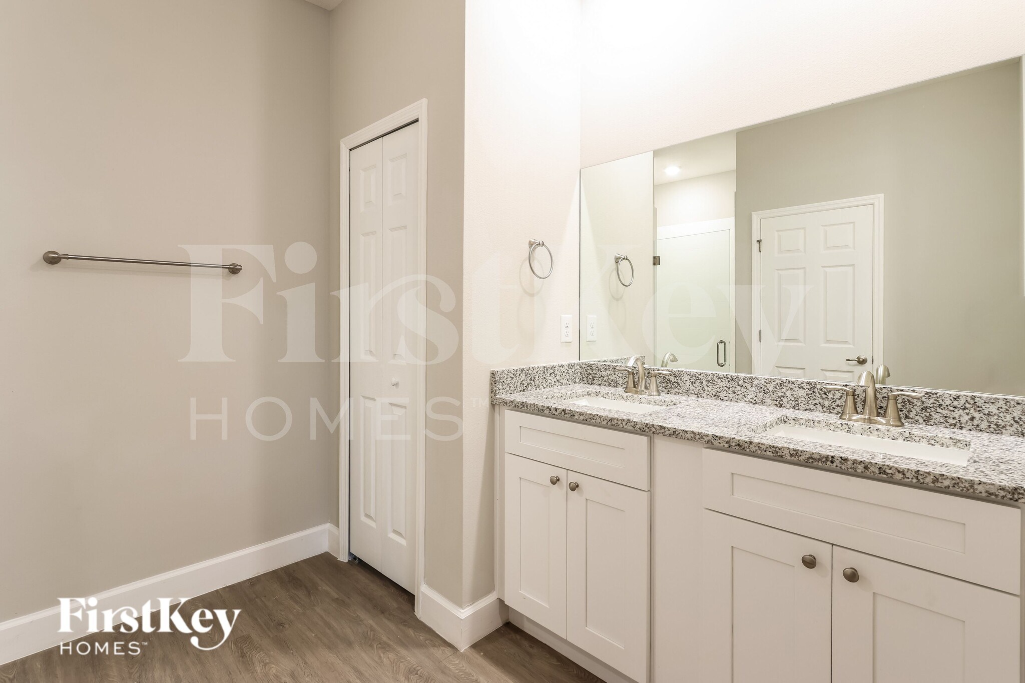 Building Photo - 331 Halloran St SE