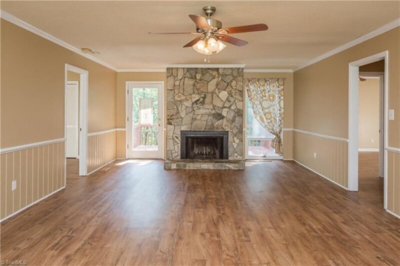 Building Photo - 204 Brambleton Ct