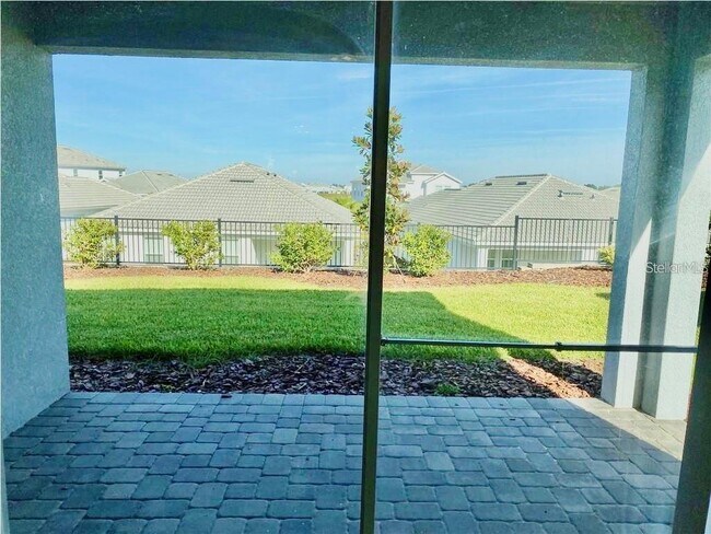 Building Photo - 1498 Bunker Dr
