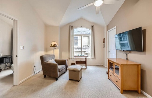 Building Photo - 1332 Carlyle Park Cir