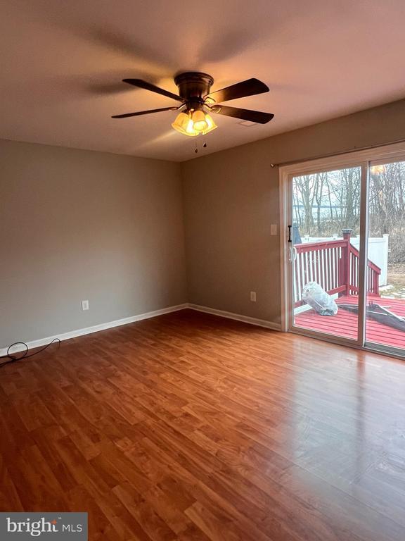 Building Photo - 388 Dorothy Ct