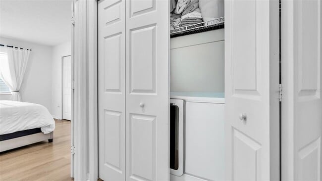 Building Photo - 8525 Trail Wind Dr
