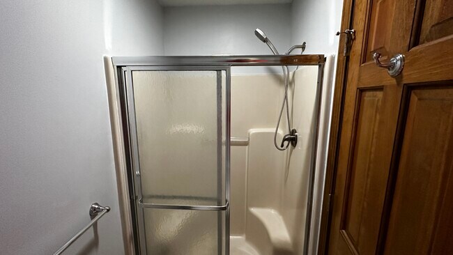 Building Photo - 14214 White Horse Ct
