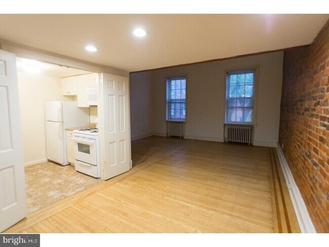 Building Photo - 510 Spruce St