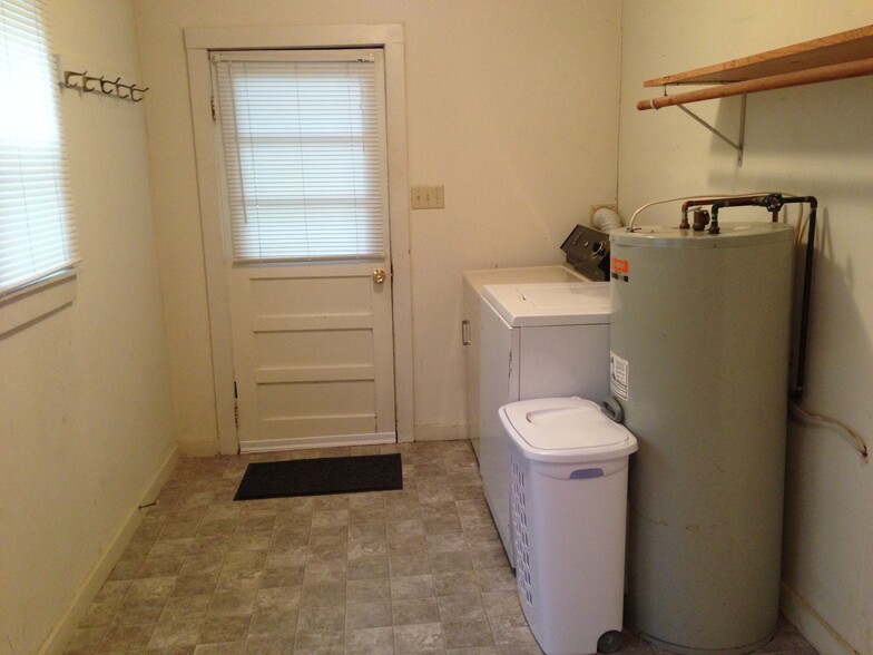 Utility Room - 702 S Fifth St