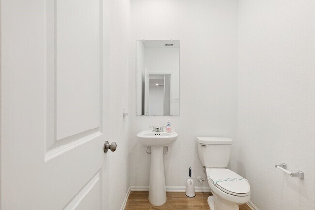 Building Photo - 1950 Foxtail Crk Ct