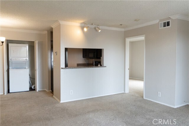 Building Photo - 10655 Lemon Ave