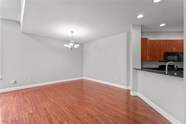 Building Photo - 3219 Euclid Heights Blvd