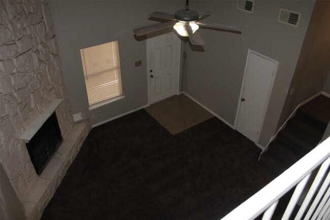 Building Photo - 5810 Twisted Pine Ct