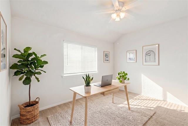 Building Photo - 9844 Meadow Rue Dr