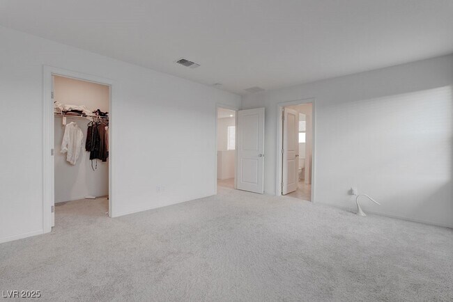 Building Photo - 4603 Sapphire Crst Ave