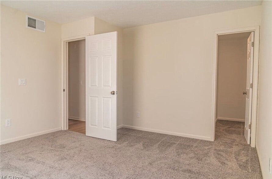 Building Photo - 345 Westgrove Ct