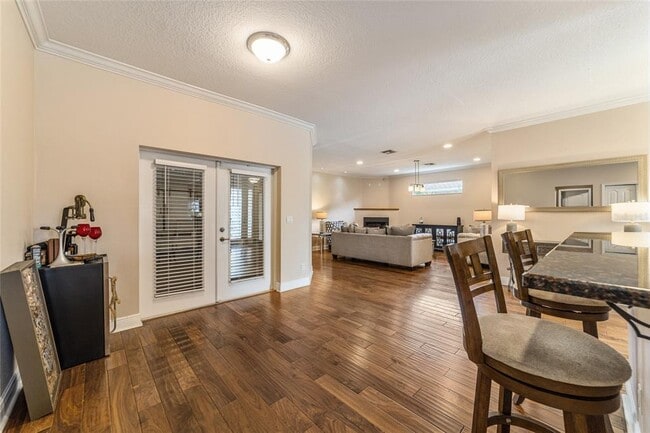 Building Photo - 4903 SW 63rd Loop