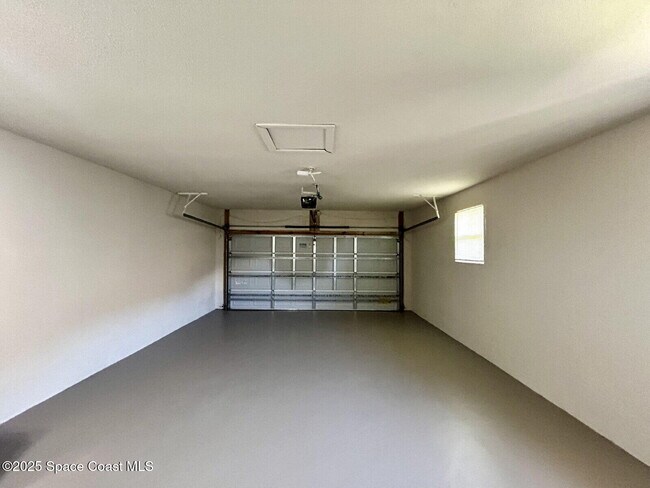 Building Photo - 1435 Belford Ct