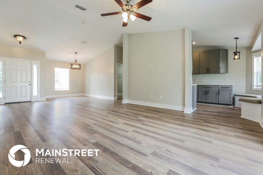 Building Photo - 4168 Merriam Ln