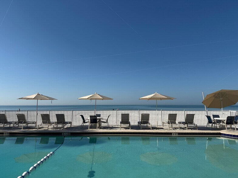 Building Photo - 17400 Gulf Blvd