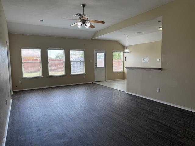 Building Photo - 301 Meadow Lark Ln