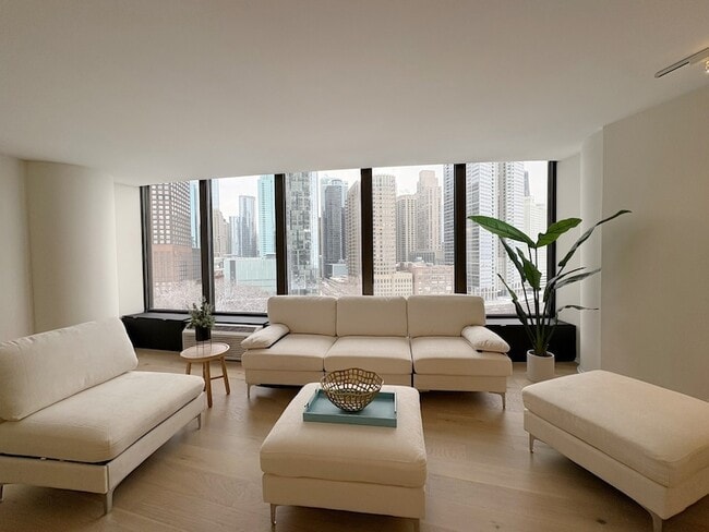 Building Photo - 505 N Lake Shore Dr