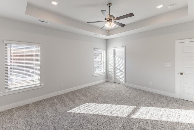 Building Photo - 6027 Margie Collins Dr SE