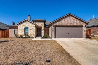 Building Photo - 2526 Brookside Dr