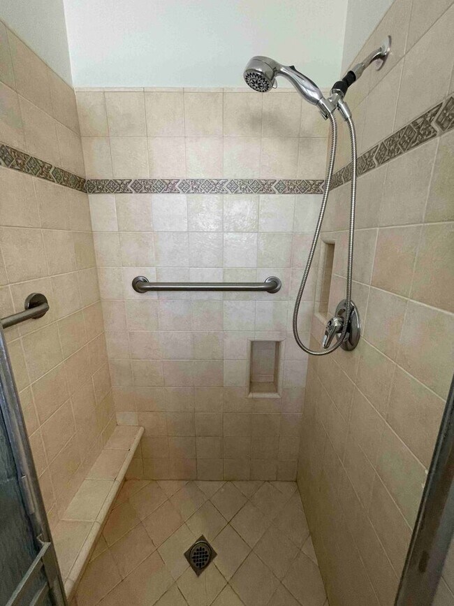 Building Photo - BEAUTIFULLY REMODELED GRANADA HILLS HOME!