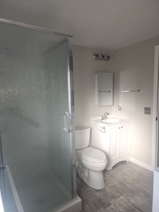 Building Photo - Shop-Ready 4BR Home with Lift-Ready Detached Garage & RV Parking Near Downtown Firestone