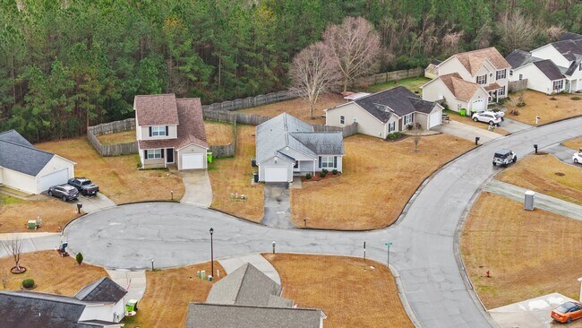 Building Photo - 100 Sumatra Ct