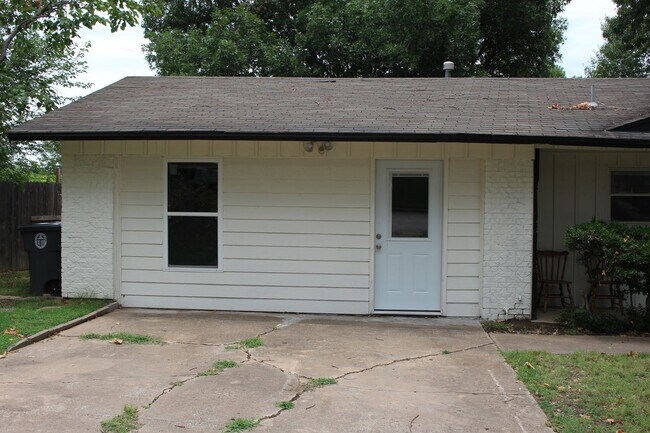 Building Photo - Steller 3 bed 3 bath home for rent!!!