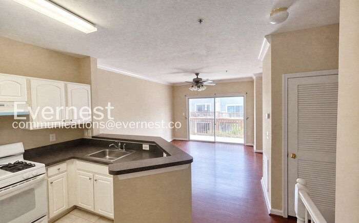 Building Photo - 21803 Flanders Ct