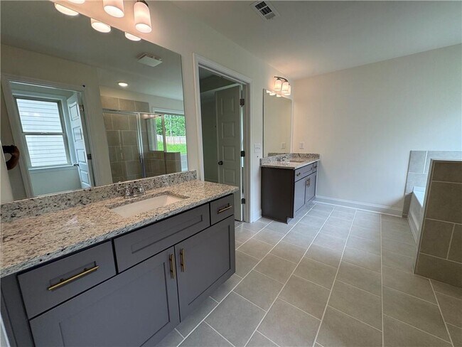 Building Photo - 3677 Lockaby Way
