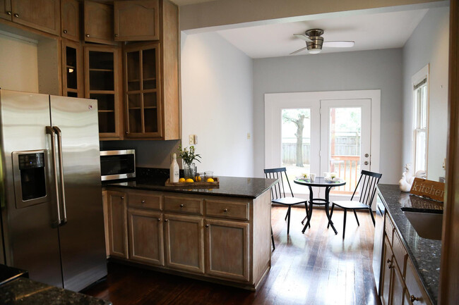 Building Photo - ALAMO HEIGHTS CRAFTSMAN COTTAGE