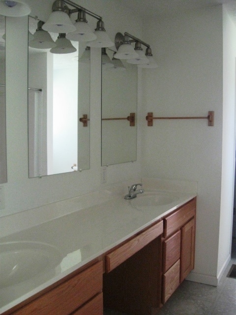Building Photo - 247 Daniel Boone Dr Ext
