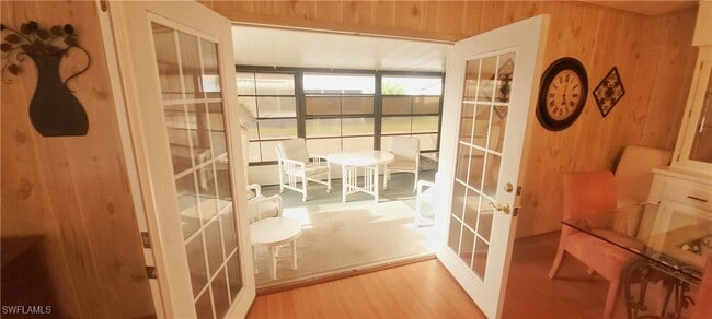 Building Photo - 12 Santo Ct